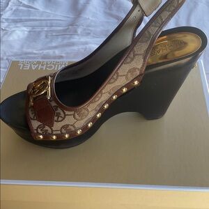 MICHAEL Michael Kors Tan Brown Wedge Sandals with Gold Accents